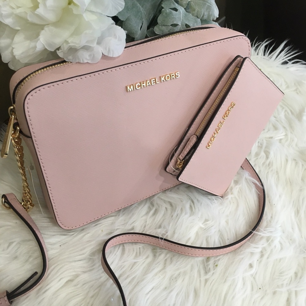 Last set✨Michael Kors Large crossbody bag & wallet - Picture 3 of 8